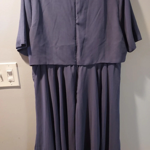 ASOS DESIGN Dusty Blue Maternity 3D embellished crop top midi dress in Size 12US - Picture 7 of 14